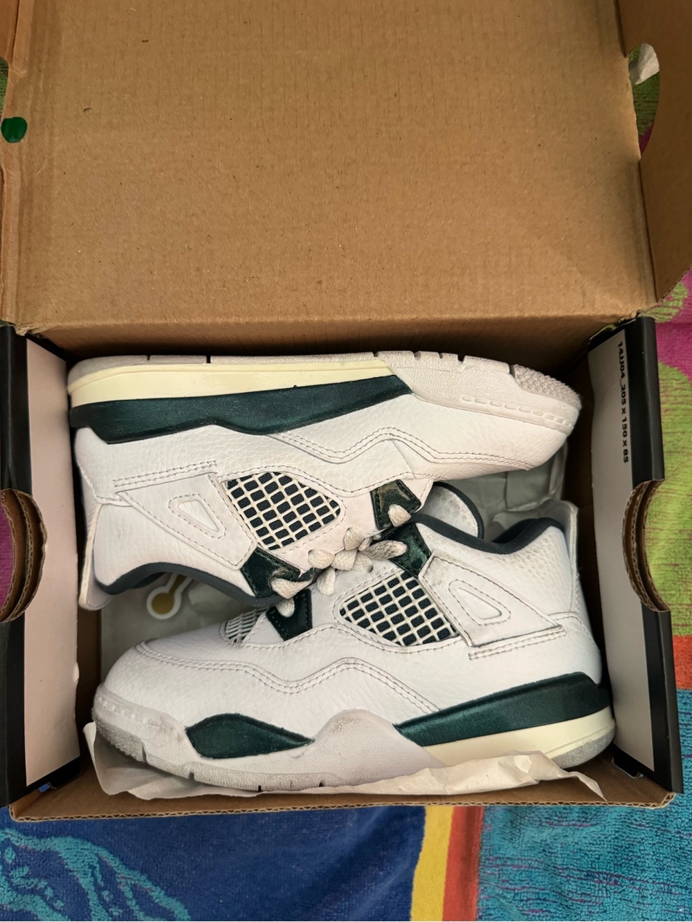 Kids' Jordan Retro 4-White and Dark Green Basketball Shoes